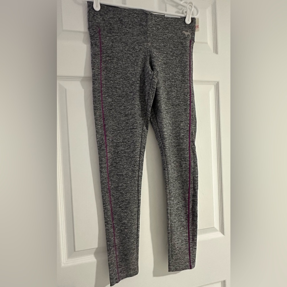 Victoria’s Secret Pink Ultimate Yoga leggings
